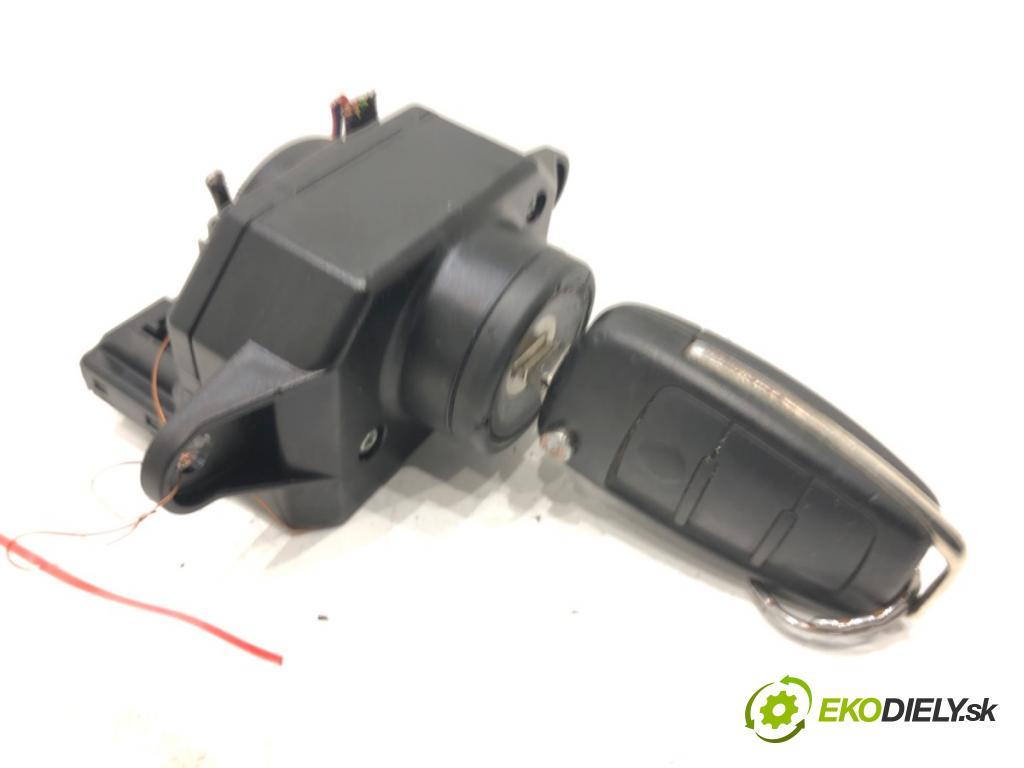 AUDI A6 C6 Avant (4F5) 2004 - 2011    2.0 TFSI 125 kW [170 KM] benzyna 2005 - 2011  spinačka 4F0909131D (Spínacie skrinky a kľúče)