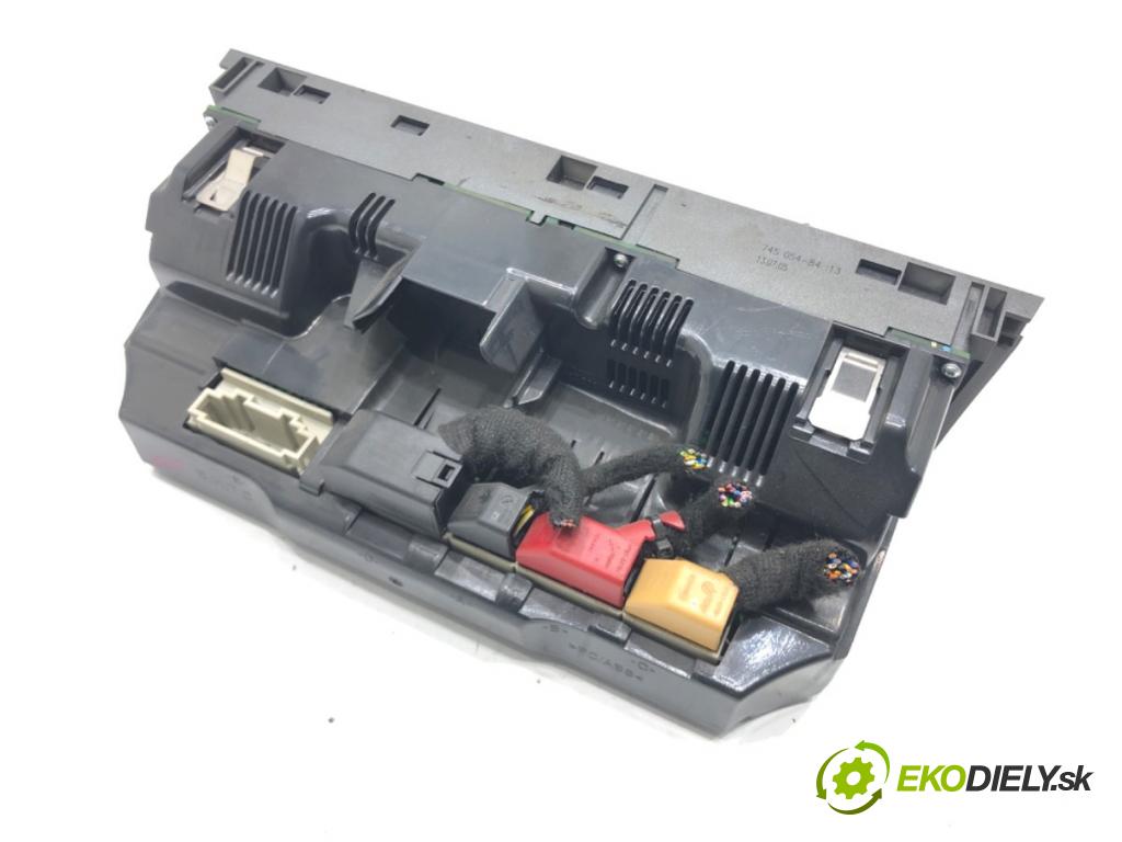 AUDI A6 C6 Avant (4F5) 2004 - 2011    2.0 TFSI 125 kW [170 KM] benzyna 2005 - 2011  Panel ovládania kúrenia 4F1820043M (Prepínače, spínače, tlačidlá a ovládače kúrenia)