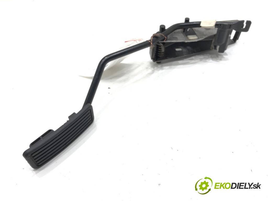 LAND ROVER FREELANDER I (L314) 1998 - 2006    1.8 16V 4x4 86 kW [117 KM] benzyna 1998 - 2006  Potenciometer plynu  (Pedále)