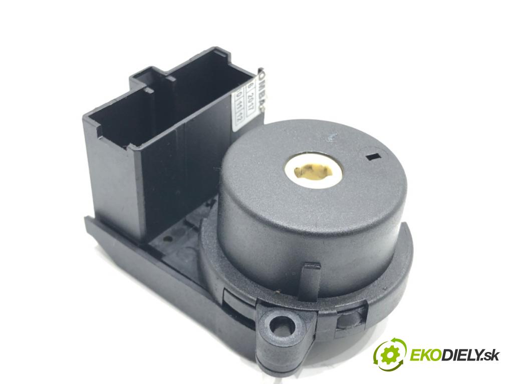 LAND ROVER FREELANDER I (L314) 1998 - 2006    1.8 16V 4x4 86 kW [117 KM] benzyna 1998 - 2006  Kocka, vložka spínacej skrinky  (Spínacie skrinky a kľúče)