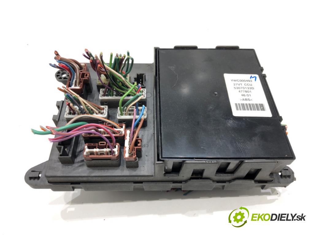 LAND ROVER FREELANDER I (L314) 1998 - 2006    1.8 16V 4x4 86 kW [117 KM] benzyna 1998 - 2006  skříňka poistková 53070133D (Pojistkové skříňky)