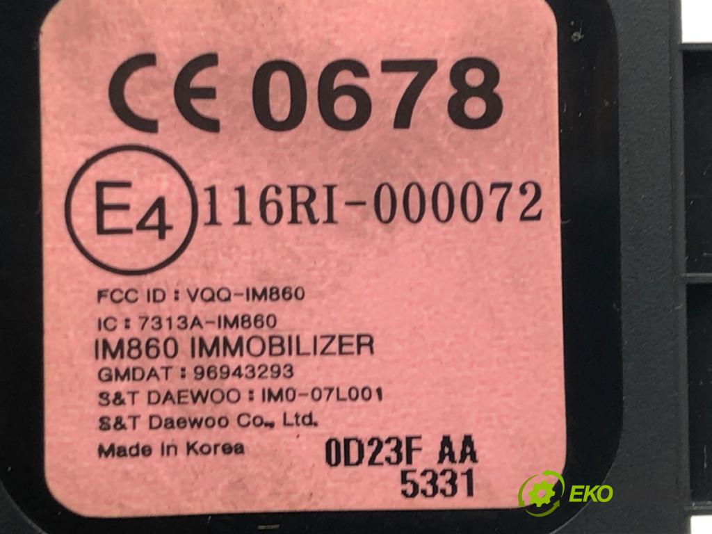 CHEVROLET SPARK (M300) 2009 - 2022    1.0 50 kW [68 KM] benzyna 2010 - 2022  spinačka 96943293 (Spínacie skrinky a kľúče)