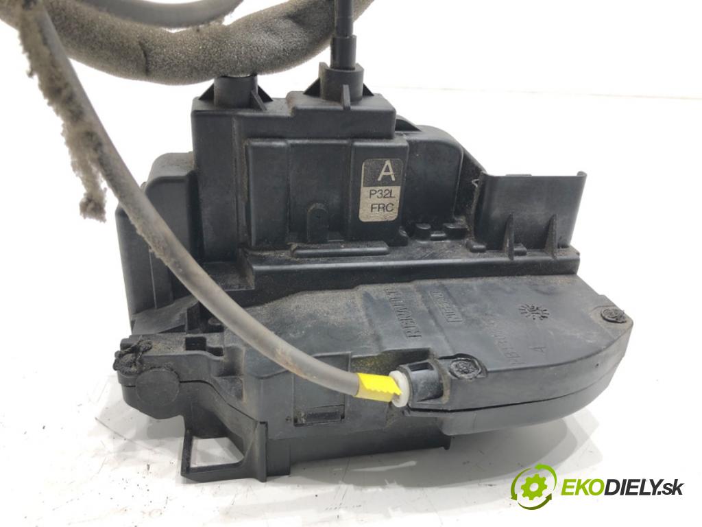 NISSAN QASHQAI / QASHQAI +2 I (J10, NJ10, JJ10E) 2006 - 2014    1.6 84 kW [114 KM] benzyna 2007 - 2013  zámok dveře pravý přední část