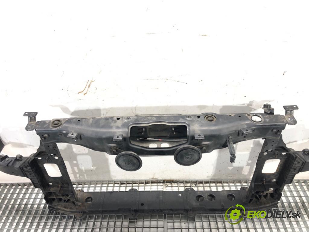 HYUNDAI i40 I CW (VF) 2011 - 2022    1.7 CRDi 100 kW [136 KM] olej napędowy 2011 - 2022  držák přední část  (Výztuhy přední)