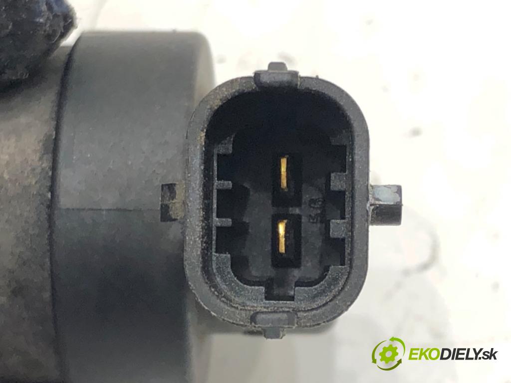 KIA CEED (JD) 2012 - 2018    1.6 CRDi 128 94 kW [128 KM] olej napędowy 2012 - 2018  Regulátor tlaku paliva 0928400750 (Ostatné)