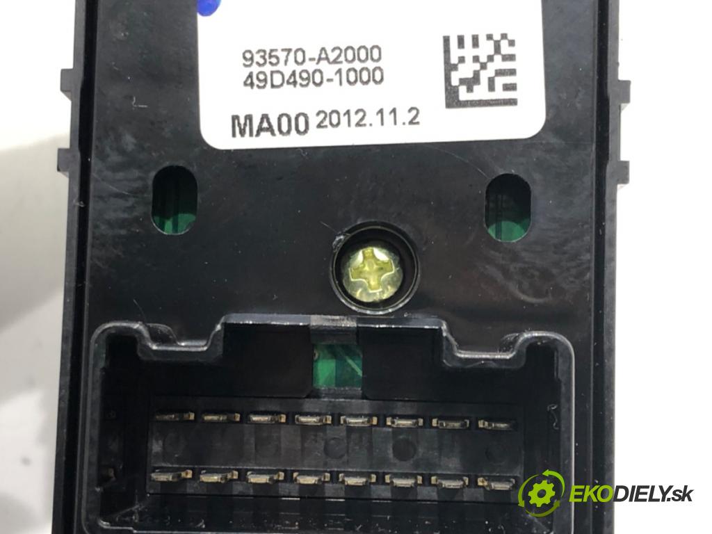 KIA CEED (JD) 2012 - 2018    1.6 CRDi 128 94 kW [128 KM] olej napędowy 2012 - 2018  Prepínač okien 93570-A2000 (Prepínače, spínače, tlačidlá a ovládače kúrenia)
