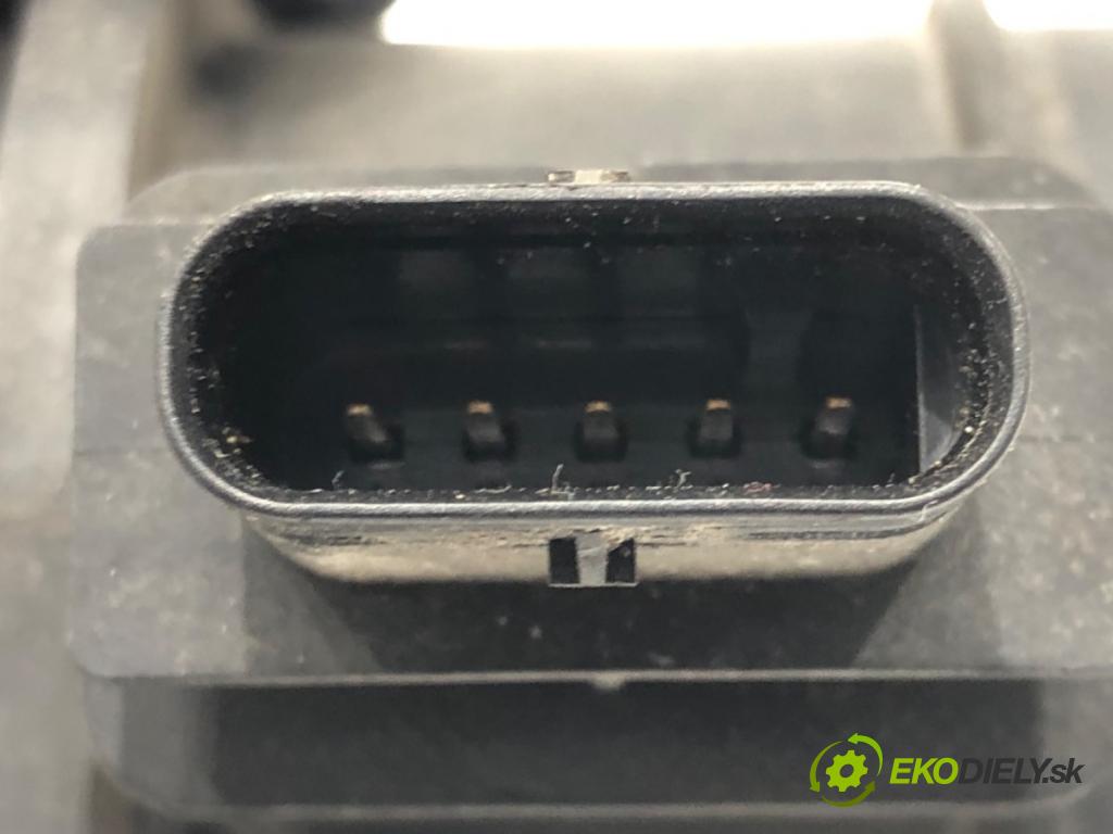 KIA CEED (JD) 2012 - 2018    1.6 CRDi 128 94 kW [128 KM] olej napędowy 2012 - 2018  Váha vzduchu 28164-2A500 (Váhy vzduchu)