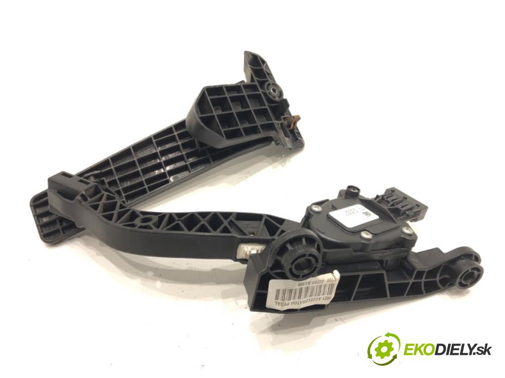 KIA CEED (JD) 2012 - 2018    1.6 CRDi 128 94 kW [128 KM] olej napędowy 2012 - 2018  Potenciometer plynu 32700-A6100 (Pedále)