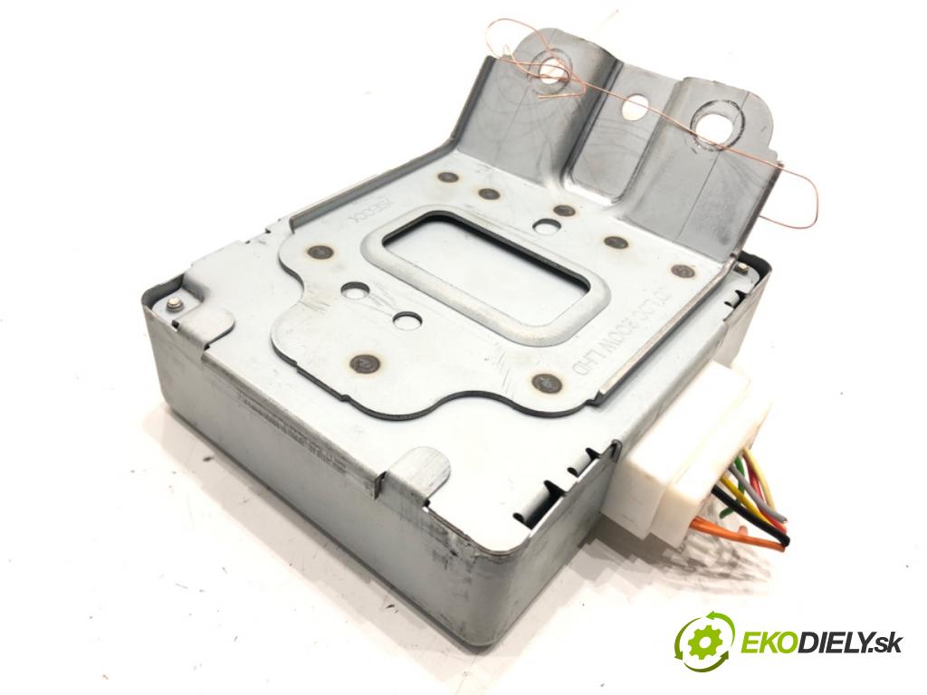 KIA CEED (JD) 2012 - 2018    1.6 CRDi 128 94 kW [128 KM] olej napędowy 2012 - 2018  Modul BCM 95300-A2000 (Ostatné)