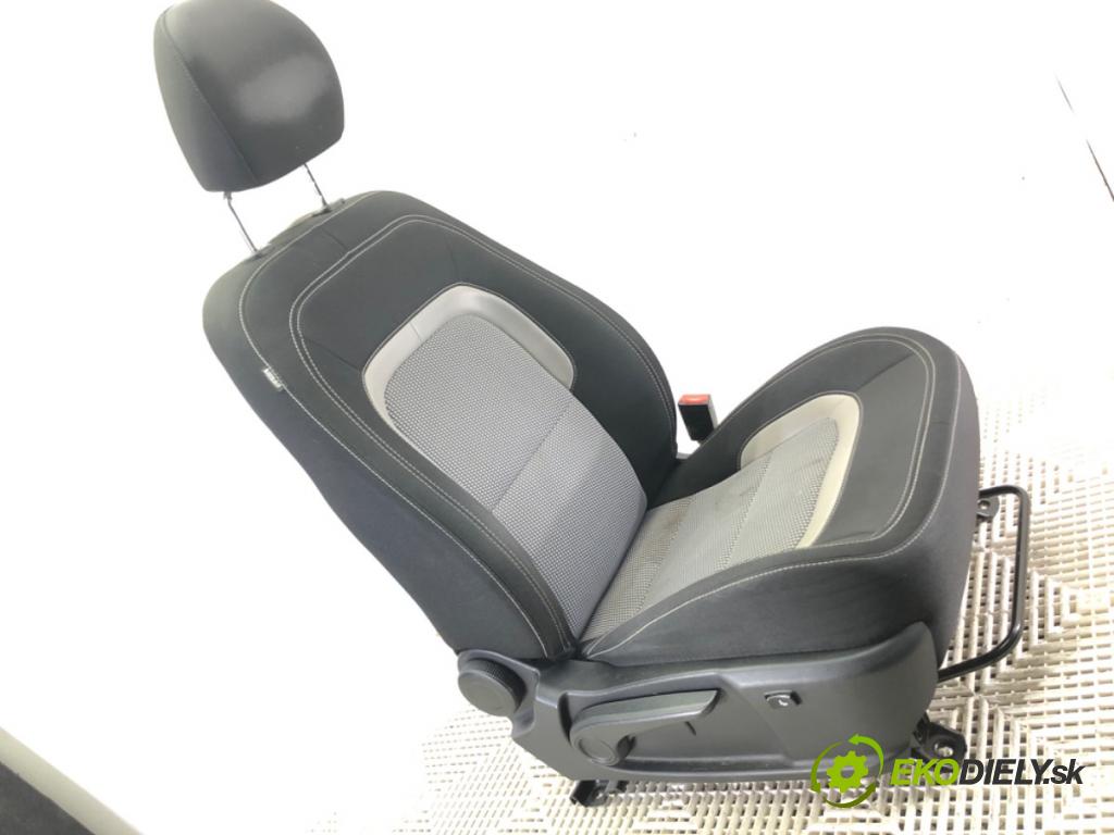 KIA CEED (JD) 2012 - 2018    1.6 CRDi 128 94 kW [128 KM] olej napędowy 2012 - 2018  Sedadlo pravy predný