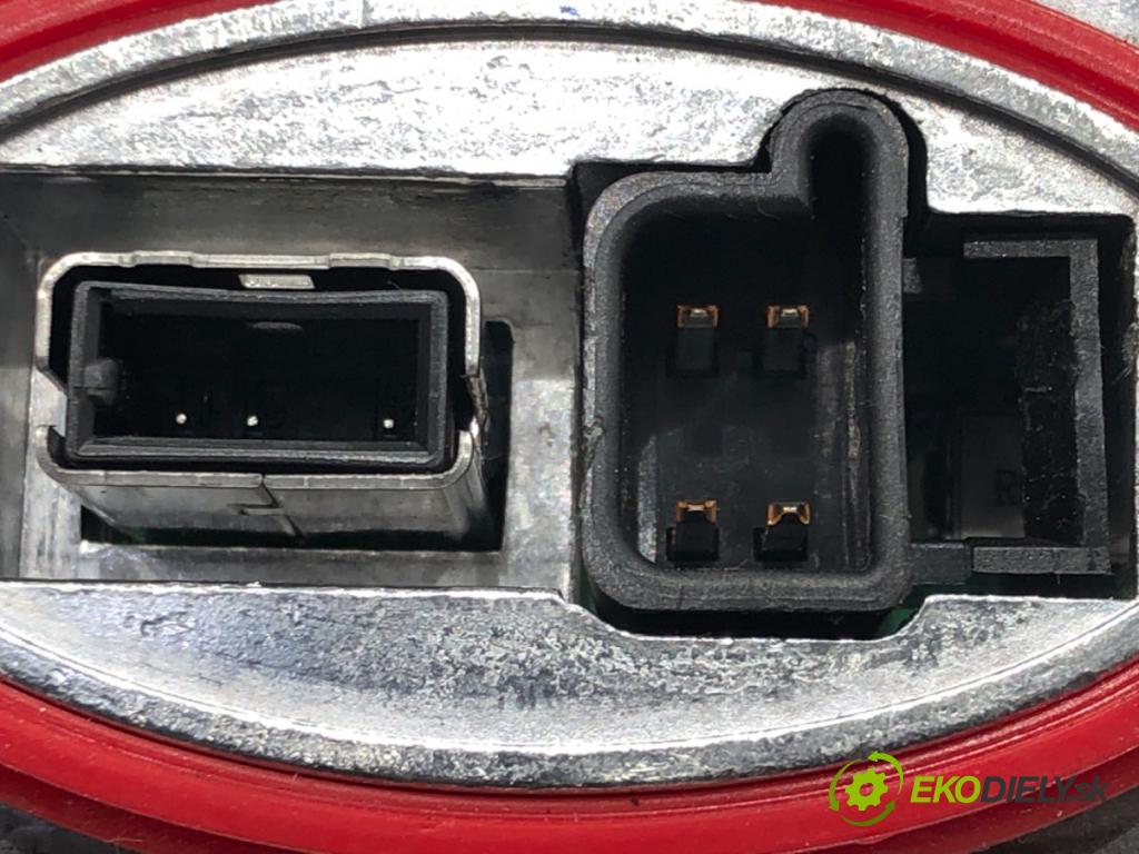 KIA CEED (JD) 2012 - 2018    1.6 CRDi 128 94 kW [128 KM] olej napędowy 2012 - 2018  Menič XENON 3Z921-01700 (Riadiace jednotky xenónu)