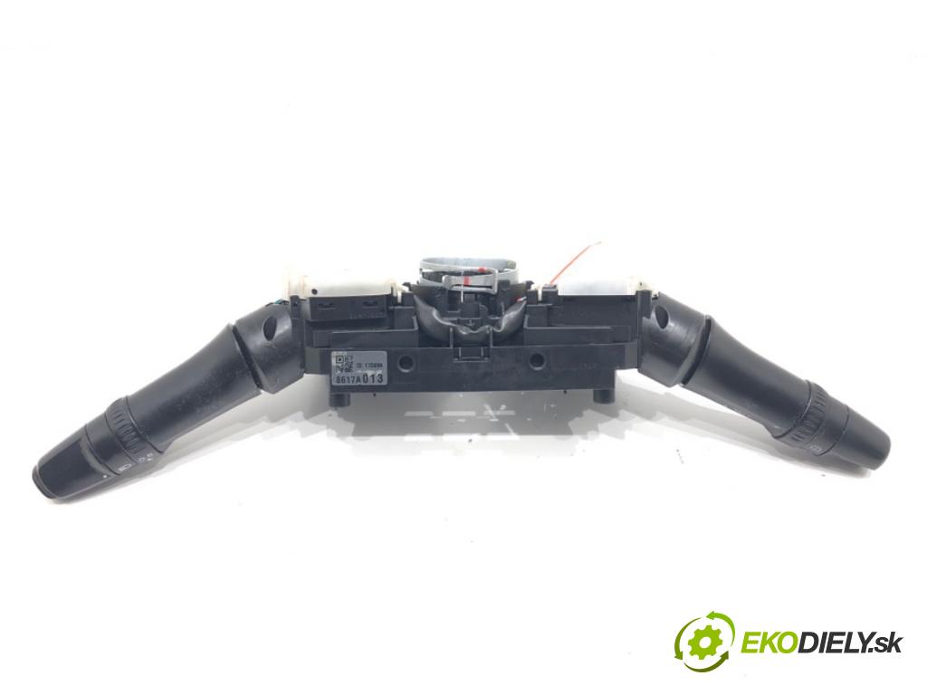 MITSUBISHI ASX (GA_W_) 2009 - 2022    1.8 DI-D 110 kW [150 KM] olej napędowy 2010 - 2022  Prepínač kombinovaný 8617A013 (Prepínače, spínače, tlačidlá a ovládače kúrenia)