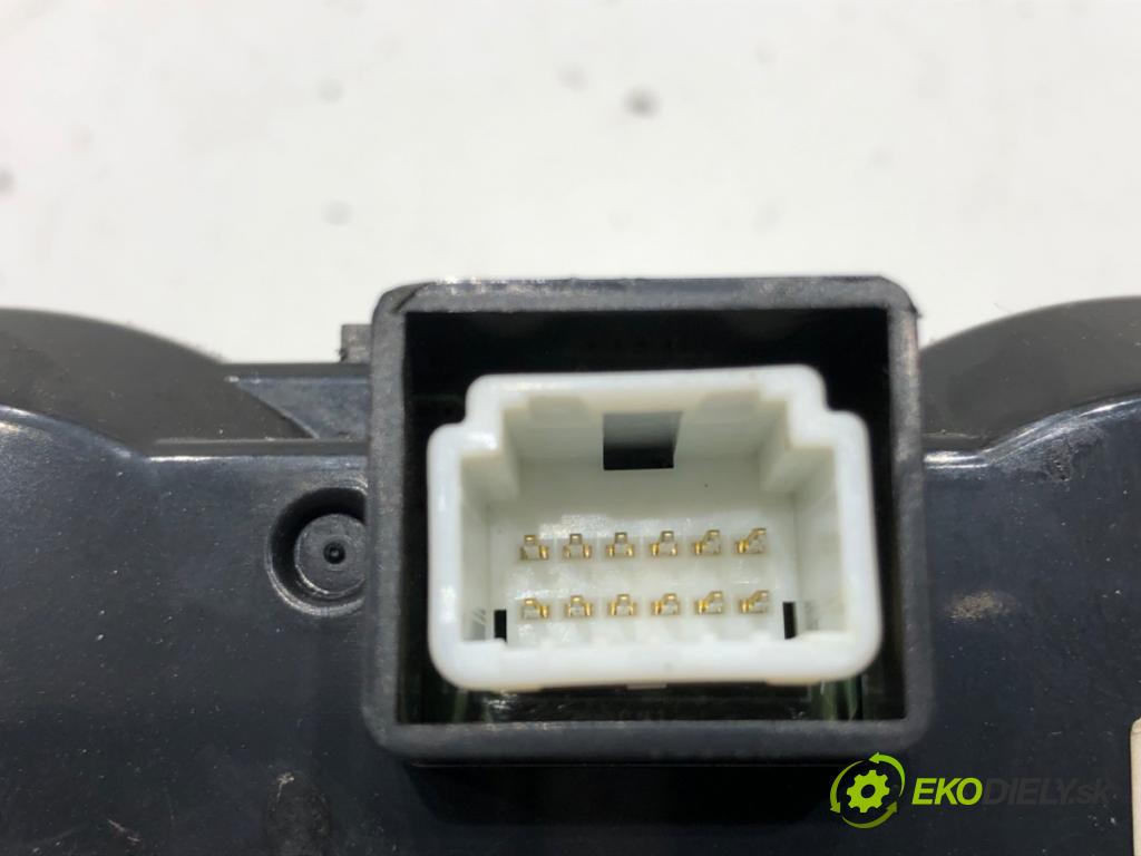 MITSUBISHI ASX SUV 2011 110 kW 1.8 DI-D 1798 Panel ovládaní topení 7820A115XC (Páčky pod volantem)