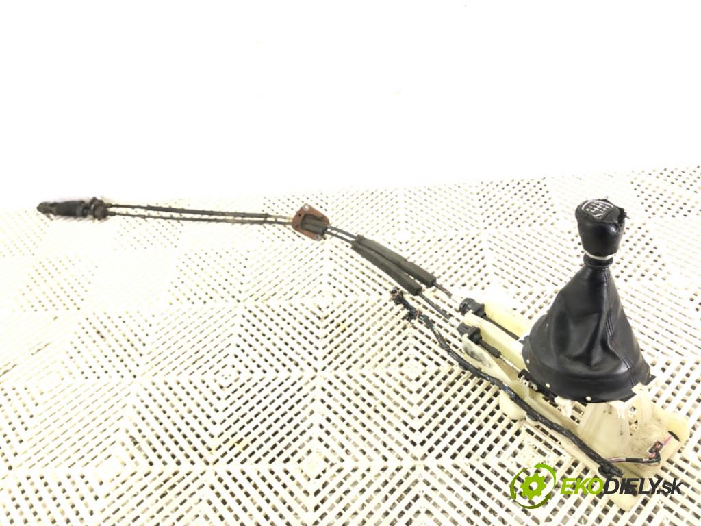 MITSUBISHI ASX (GA_W_) 2009 - 2022    1.8 DI-D 110 kW [150 KM] olej napędowy 2010 - 2022  Kulisa  (Rýchlostné páky / kulisy)