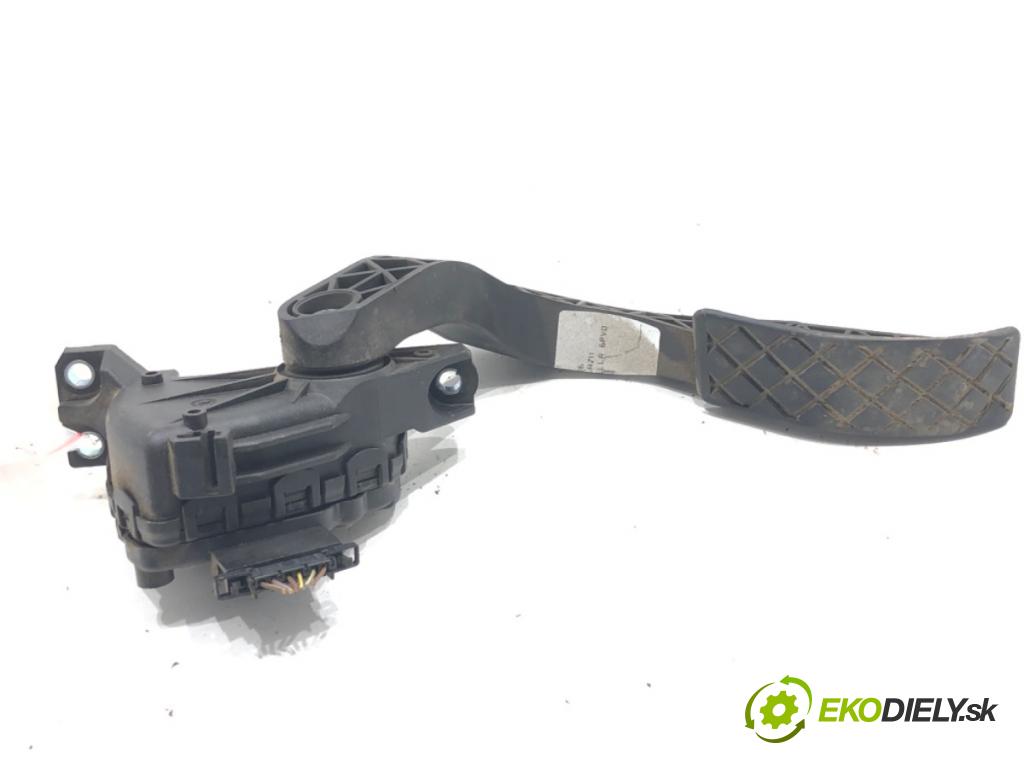 AUDI A4 B6 Avant (8E5) 2000 - 2005    1.9 TDI 96 kW [130 KM] olej napędowy 2001 - 2004  Potenciometer plynu 8E1721523B (Pedále)