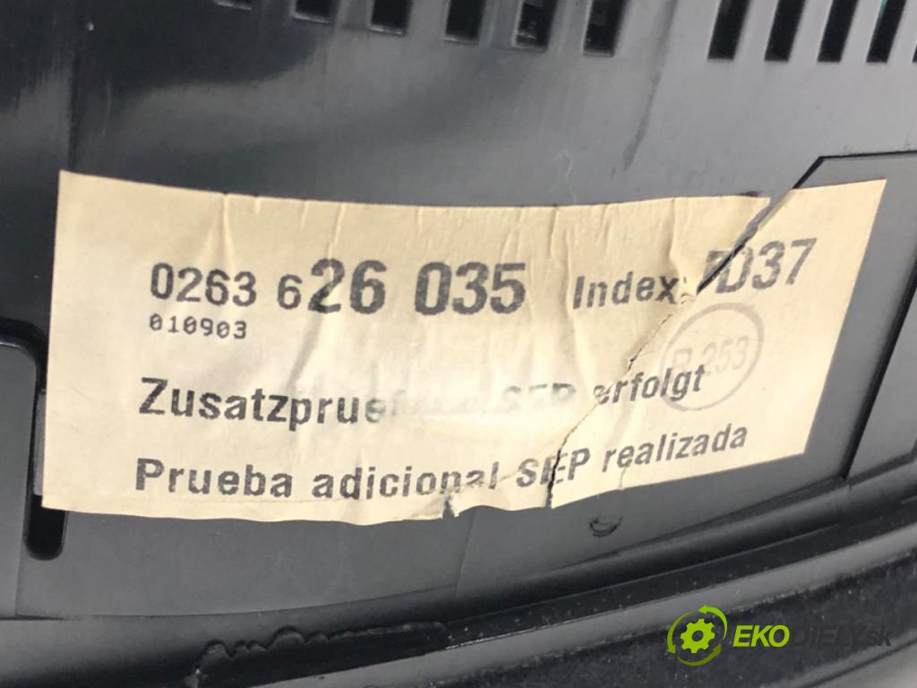 AUDI A4 B6 Avant (8E5) 2000 - 2005    1.9 TDI 96 kW [130 KM] olej napędowy 2001 - 2004  Prístrojovka 0263626035 (Prístrojové dosky, displeje)