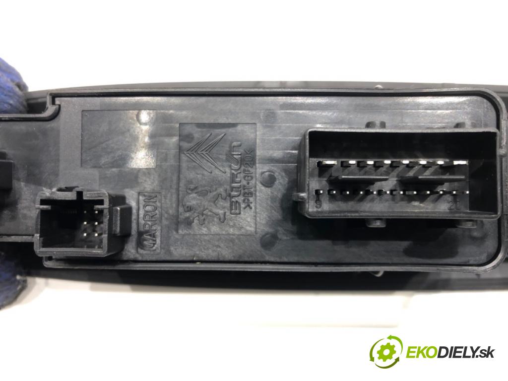 CITROEN C4 II (NC_) 2009 - 2022    1.6 VTi 120 88 kW [120 KM] benzyna 2009 - 2016  Prepínač okien 96657050ZD (Prepínače, spínače, tlačidlá a ovládače kúrenia)