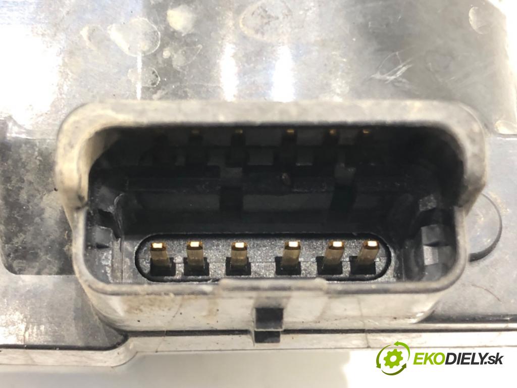 CITROEN C4 II (NC_) 2009 - 2022    1.6 VTi 120 88 kW [120 KM] benzyna 2009 - 2016  Škrtiaca klapka V760491980 (Škrtiace klapky)