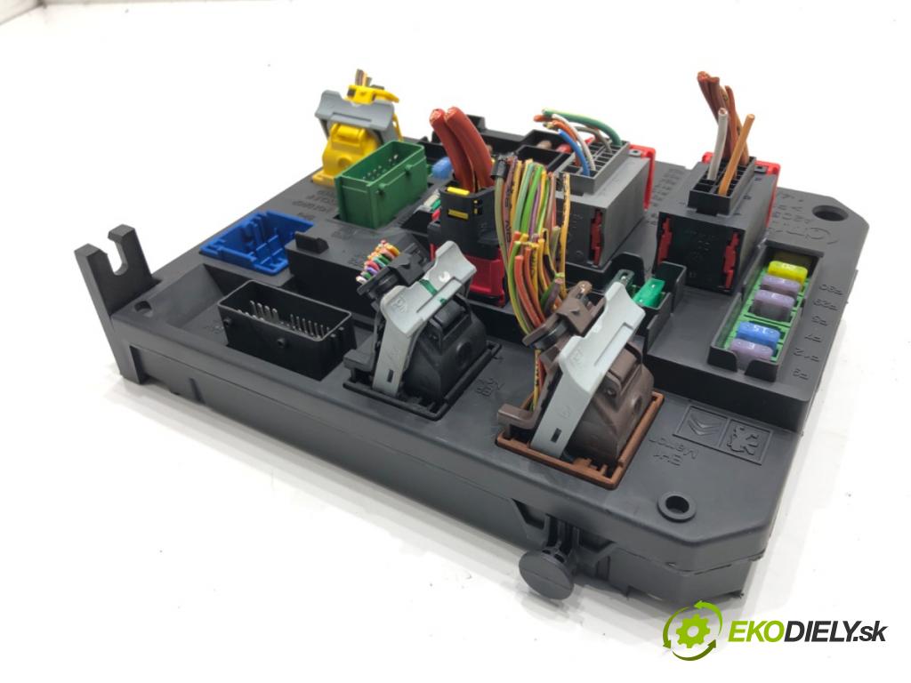 CITROEN C4 II (NC_) 2009 - 2022    1.6 VTi 120 88 kW [120 KM] benzyna 2009 - 2016  modul BSI 9665547480 (Pojistkové skříňky)