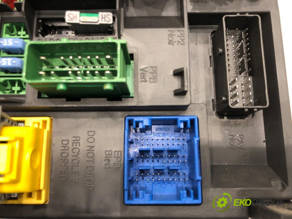 CITROEN C4 II (NC_) 2009 - 2022    1.6 VTi 120 88 kW [120 KM] benzyna 2009 - 2016  modul BSI 9665547480 (Pojistkové skříňky)