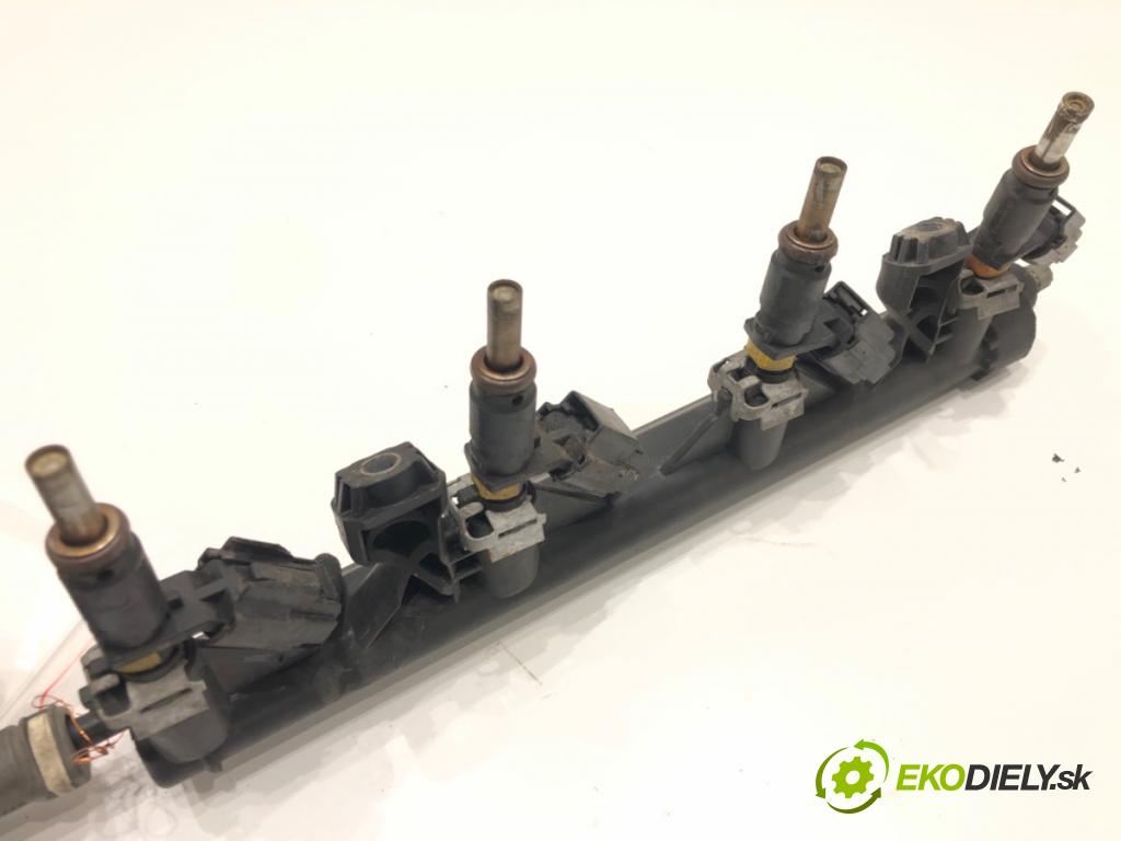 CITROEN C4 II (NC_) 2009 - 2022    1.6 VTi 120 88 kW [120 KM] benzyna 2009 - 2016  Lišta vstrekovacia V752817680 (Vstrekovacie lišty)