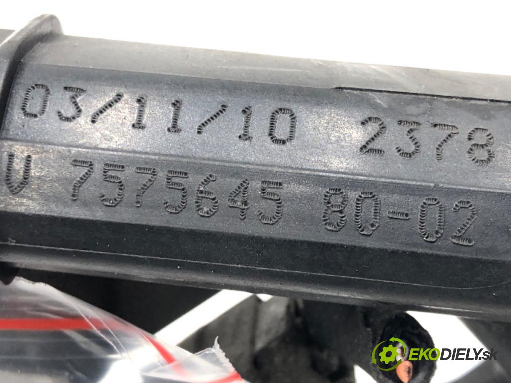 CITROEN C4 II (NC_) 2009 - 2022    1.6 VTi 120 88 kW [120 KM] benzyna 2009 - 2016  Lišta vstrekovacia V752817680 (Vstrekovacie lišty)