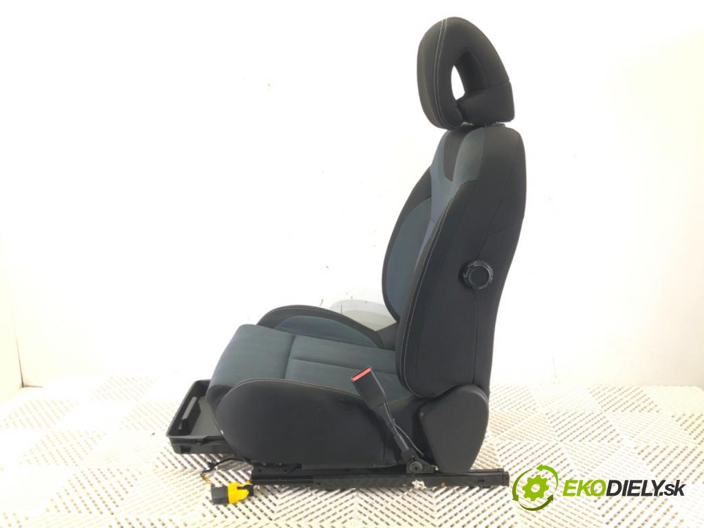 CITROEN C4 II (NC_) 2009 - 2022    1.6 VTi 120 88 kW [120 KM] benzyna 2009 - 2016  Sedadlo pravy predný