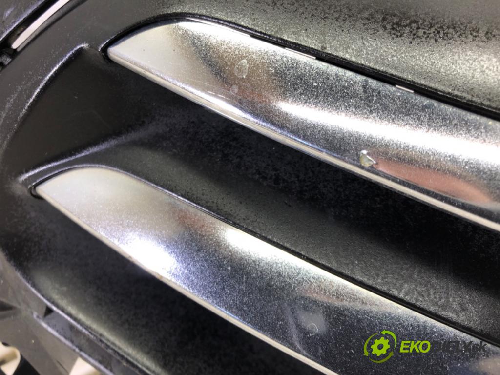 CITROEN C4 II (NC_) 2009 - 2022    1.6 VTi 120 88 kW [120 KM] benzyna 2009 - 2016  mřížka maska  (Mřížky (masky) chladičů)