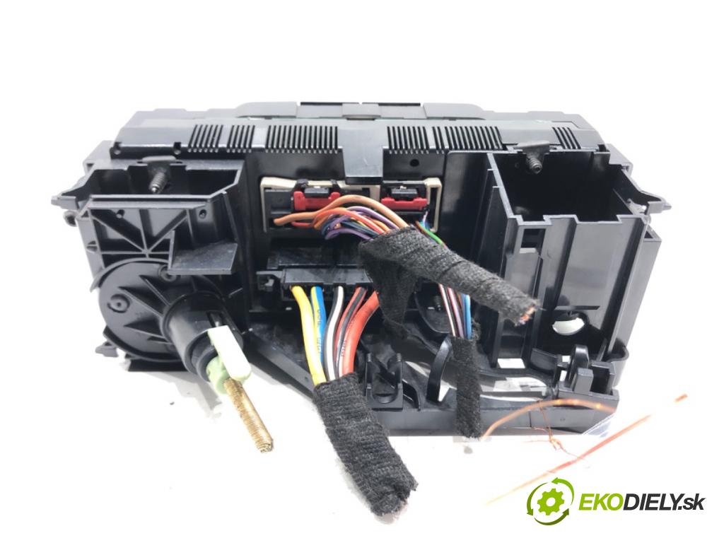 SEAT LEON (1P1) 2005 - 2013    1.6 75 kW [102 KM] benzyna 2005 - 2012  Panel ovládania kúrenia  (Prepínače, spínače, tlačidlá a ovládače kúrenia)
