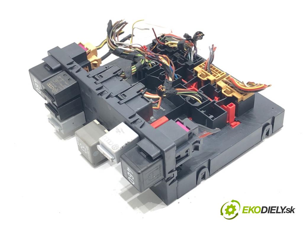 SEAT LEON (1P1) 2005 - 2013    1.6 75 kW [102 KM] benzyna 2005 - 2012  Modul BORDNETZ 3C0937049AE (Ostatné)