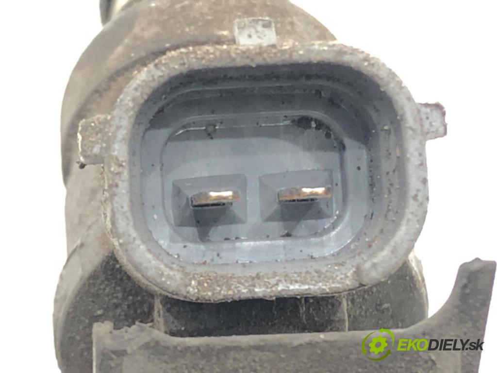 SEAT LEON (1P1) 2005 - 2013    1.6 75 kW [102 KM] benzyna 2005 - 2012  Lišta vstrekovacia 06A906031BT (Vstrekovacie lišty)