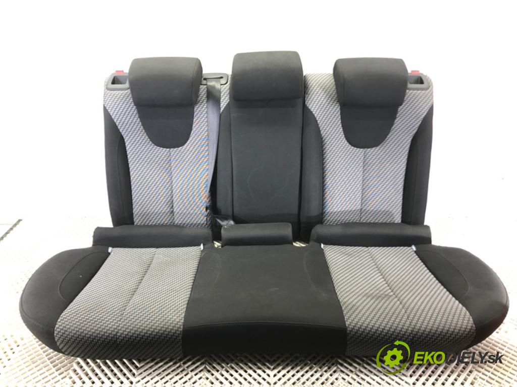 SEAT LEON (1P1) 2005 - 2013    1.6 75 kW [102 KM] benzyna 2005 - 2012  Sedadlo druhý rad 
