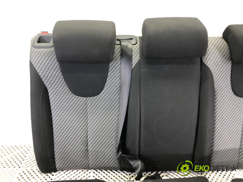 SEAT LEON (1P1) 2005 - 2013    1.6 75 kW [102 KM] benzyna 2005 - 2012  Sedadlo druhý rad