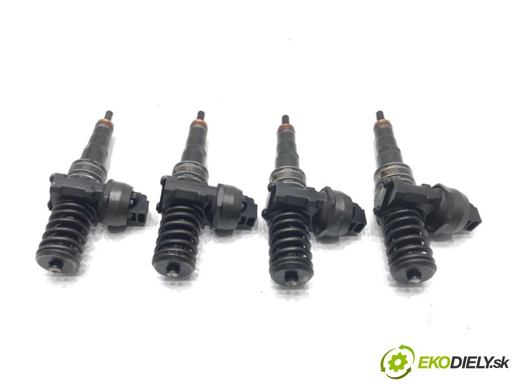 VW PASSAT B6 (3C2) 2005 - 2010    1.9 TDI 77 kW [105 KM] olej napędowy 2005 - 2010  Vstrekovač 038130073AG