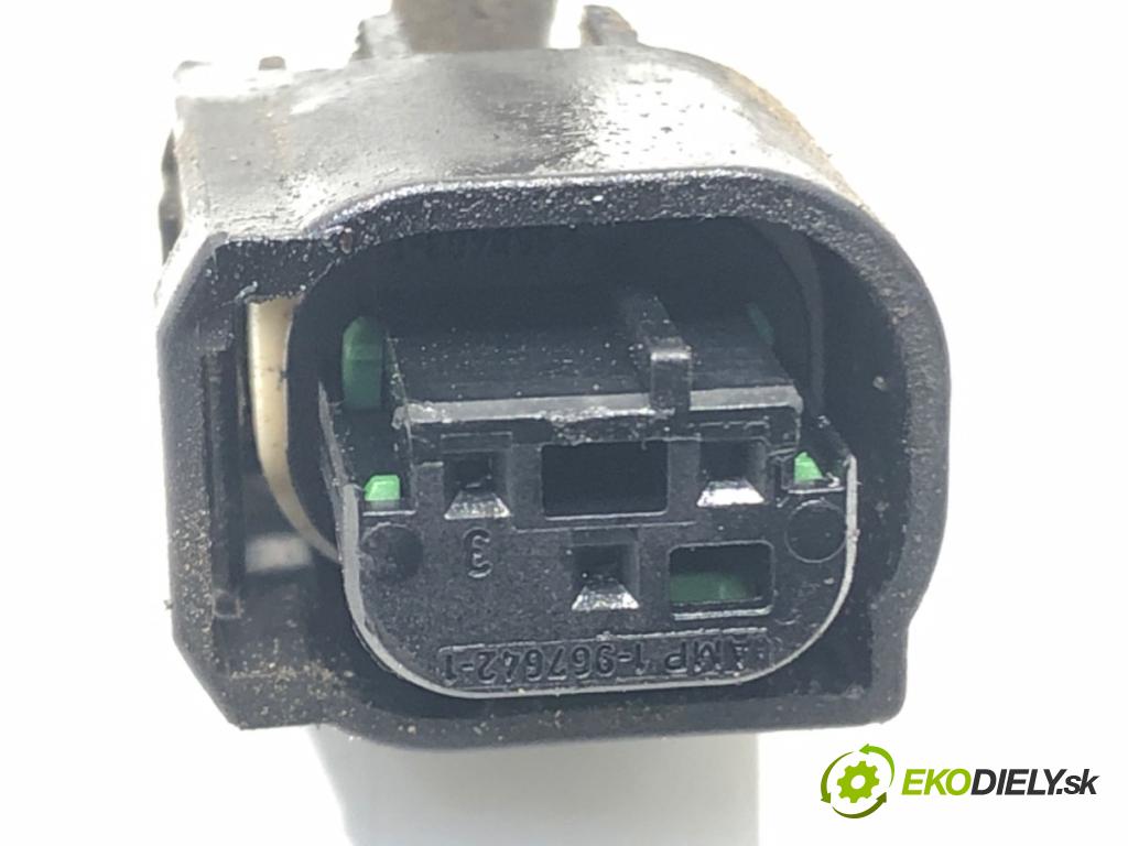 VW PASSAT B6 (3C2) 2005 - 2010    1.9 TDI 77 kW [105 KM] olej napędowy 2005 - 2010  DALŠÍ: pumpa vody 9003727C (Vodní pumpy)