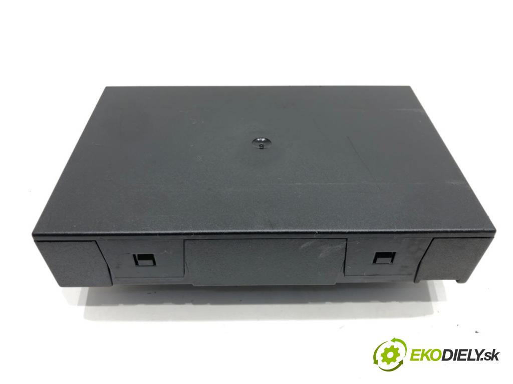 VW PASSAT B6 (3C2) 2005 - 2010    1.9 TDI 77 kW [105 KM] olej napędowy 2005 - 2010  Modul komfortu 3C0959433 (Moduly komfortu)