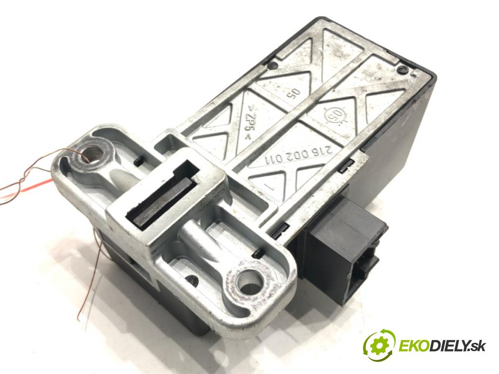 VW PASSAT B6 (3C2) 2005 - 2010    1.9 TDI 77 kW [105 KM] olej napędowy 2005 - 2010  blokáda volantu 3C0905861A (Ostatné)