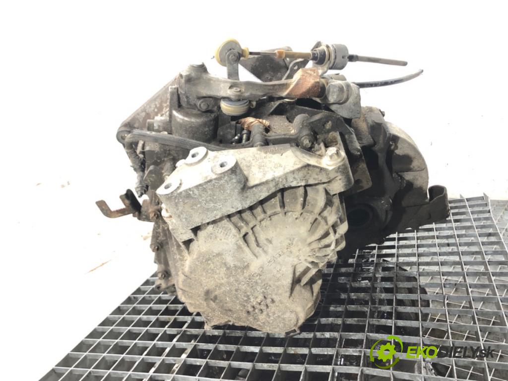 OPEL VECTRA C (Z02) 2002 - 2009    1.9 CDTI (F69) 88 kW [120 KM] olej napędowy 2004 - 2009  Prevodovka 55192042 (Prevodovky)