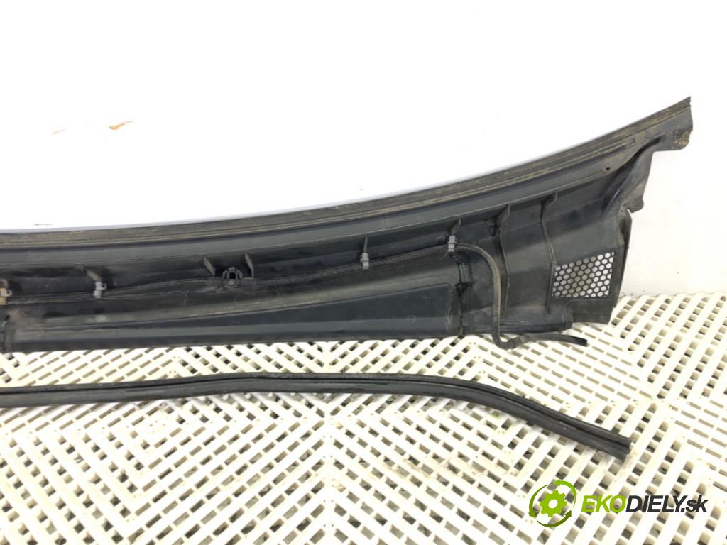 OPEL VECTRA C (Z02) 2002 - 2009    1.9 CDTI (F69) 88 kW [120 KM] olej napędowy 2004 - 2009  Torpédo, plast pod čelné okno  (Torpéda)