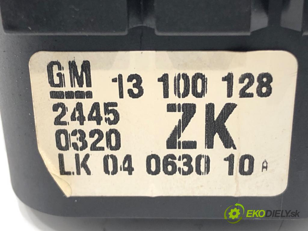 OPEL ASTRA H (A04) 2004 - 2014    1.6 (L48) 77 kW [105 KM] benzyna 2004 - 2010  spínač světel 13100128