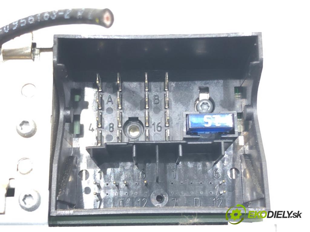 OPEL ASTRA H (A04) 2004 - 2014    1.6 (L48) 77 kW [105 KM] benzyna 2004 - 2010  RADIO 13190856 (Audio zariadenia)