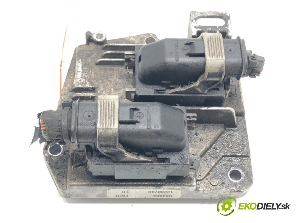 OPEL ASTRA H (A04) 2004 - 2014    1.6 (L48) 77 kW [105 KM] benzyna 2004 - 2010  riadiaca jednotka Motor 12230740 (Riadiace jednotky)