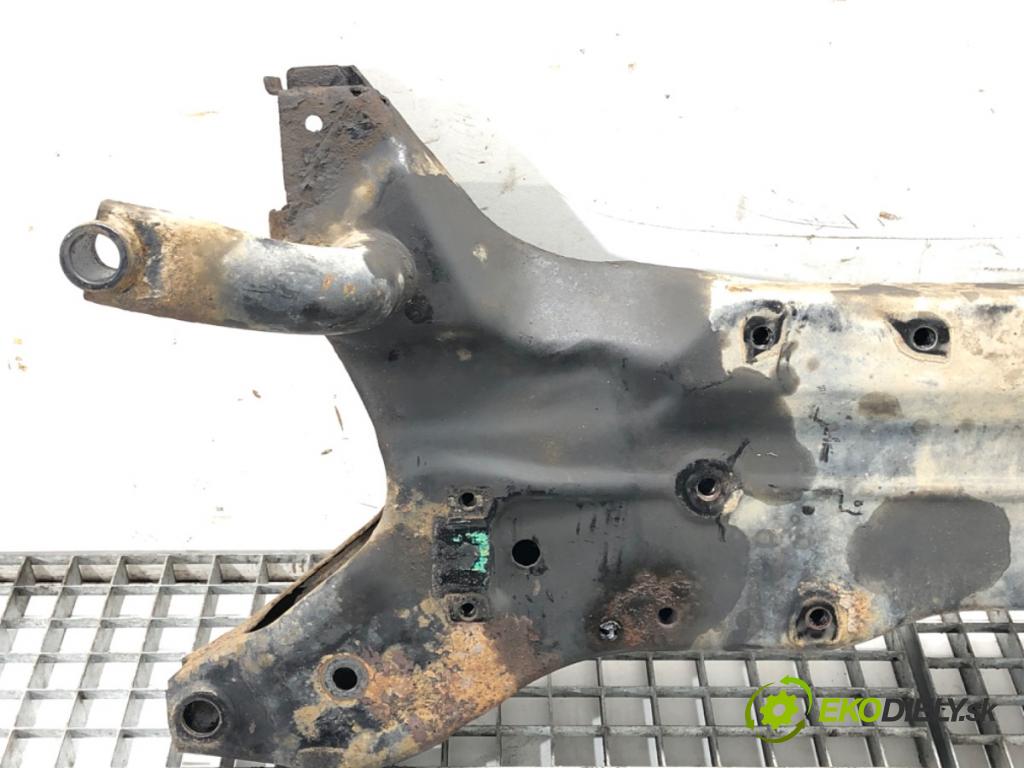 DODGE CALIBER 2006 - 2022    1.8 110 kW [150 KM] benzyna 2006 - 2009  výztuha pod motor  (Výztuhy přední)