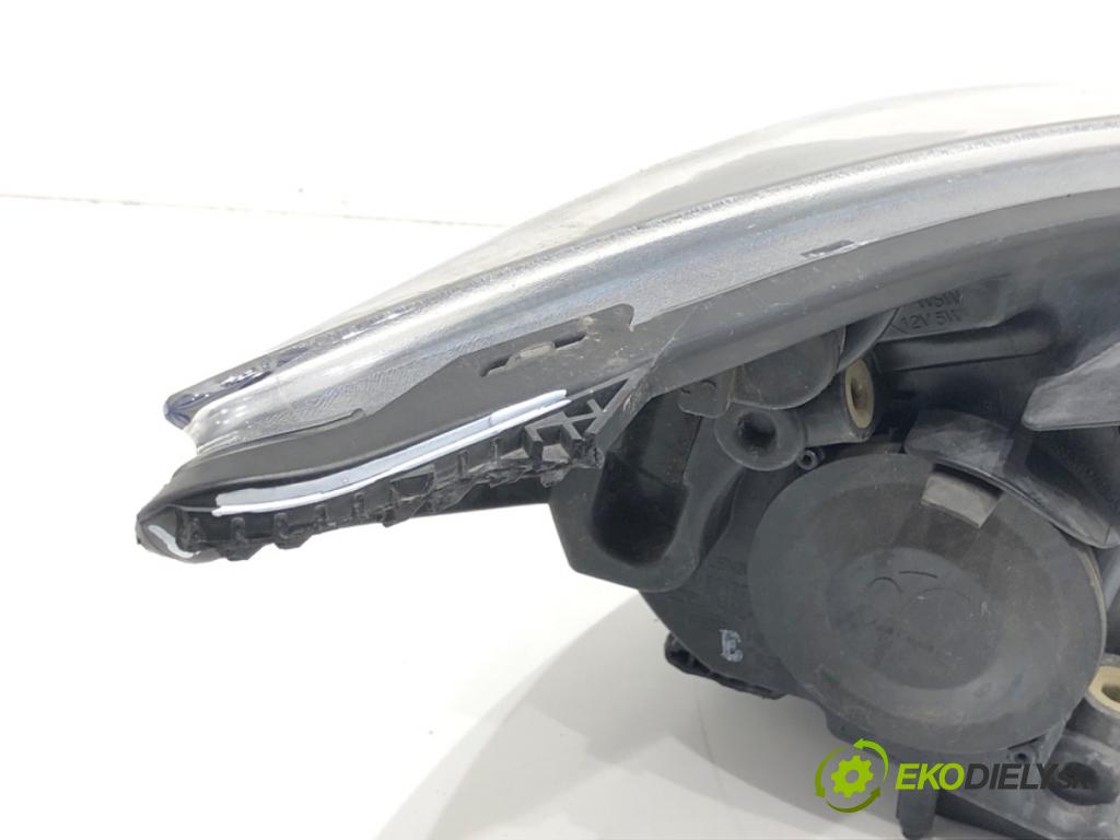 FORD FOCUS III Turnier 2010 - 2022    1.6 EcoBoost 110 kW [150 KM] benzyna 2010 - 2022  Svetlomet ľavy predný BM51-13W030-CL