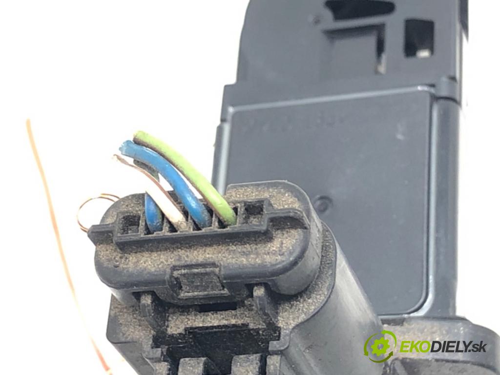 FORD FOCUS III Turnier 2010 - 2022    1.6 EcoBoost 110 kW [150 KM] benzyna 2010 - 2022  Váha vzduchu 7M51-12B579-BB (Váhy vzduchu)