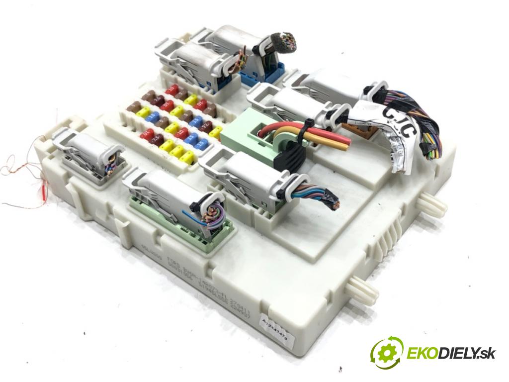 FORD FOCUS III Turnier 2010 - 2022    1.6 EcoBoost 110 kW [150 KM] benzyna 2010 - 2022  modul BSI BV6T14014CJC (Pojistkové skříňky)