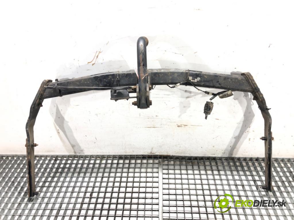 FORD FOCUS III Turnier 2010 - 2022    1.6 EcoBoost 110 kW [150 KM] benzyna 2010 - 2022  Hák tažné zařízení 307417 (Tažná zařízení)