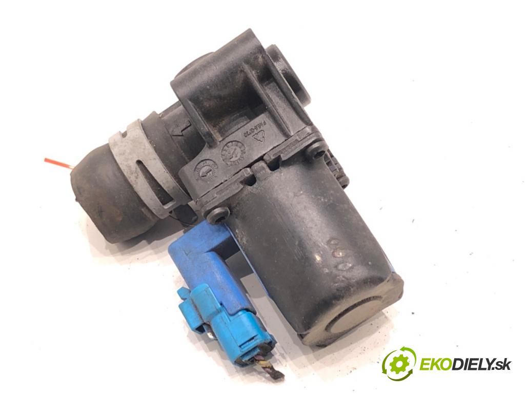 FORD FOCUS III Turnier 2010 - 2022    1.6 EcoBoost 110 kW [150 KM] benzyna 2010 - 2022  ventil topení BM5G-18495-EA (Ventily topení)