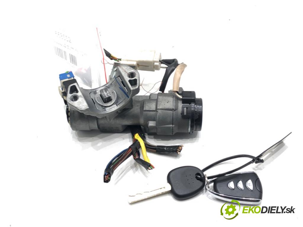 HYUNDAI i20 I (PB, PBT) 2008 - 2022    1.2 57 kW [78 KM] benzyna 2008 - 2012  spinačka ZDC2 (Spínacie skrinky a kľúče)