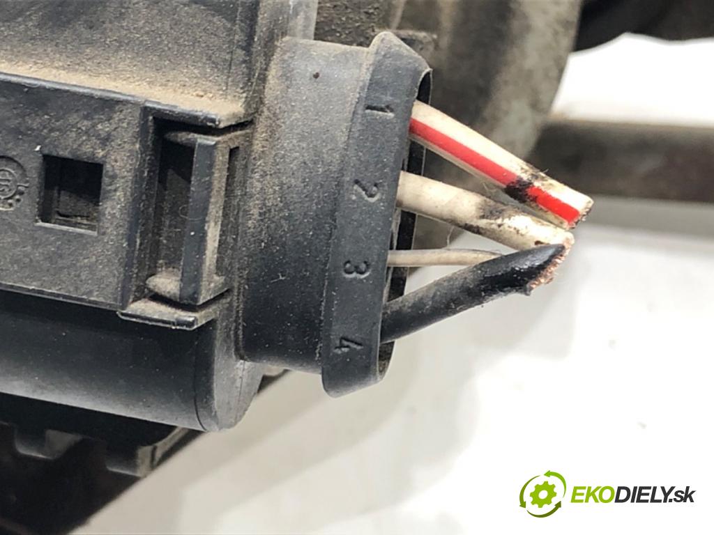 FIAT QUBO (225_) 2008 - 2022    1.4 (225AXA1A, 225CXA1A) 57 kW [78 KM] benzyna 2009 - 2022  Mechanizmus stieračov predný 064300350 (Motorčeky stieračov predné)